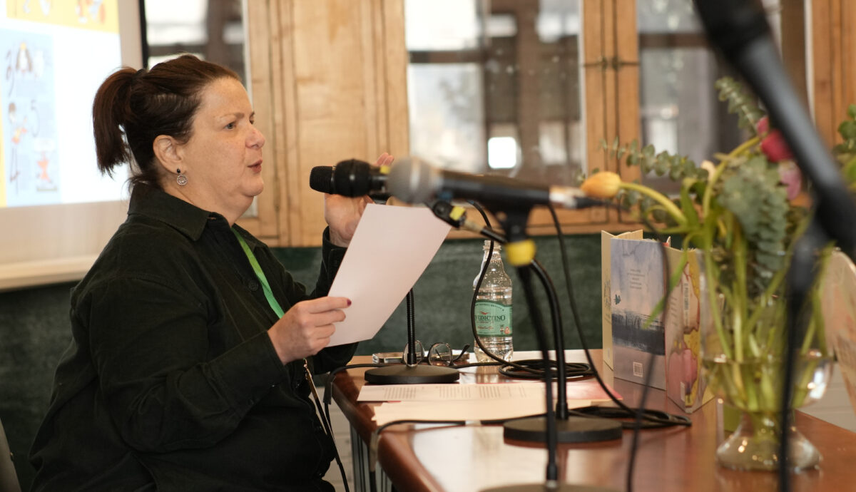 María Fernanda Paz-Castillo, editora de Cataplum, participó en el 2° Seminario de mediación en bibliotecas escolares. La Furia del Libro, 2024.