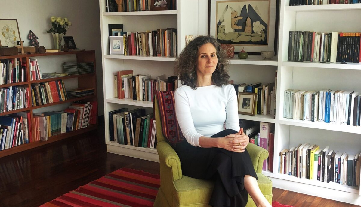 La escritora peruana Micaela Chirif es la autora destacada de este boletín. Créditos: Ángela Caro.